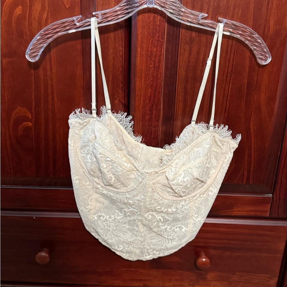 Urban Outfitters White Lace
Corset Top Size XL